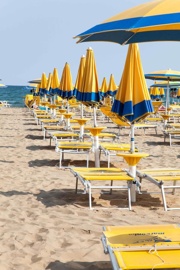 Hotel Rosanna 3 Stelle Superior Lido di Jesolo Exterior foto